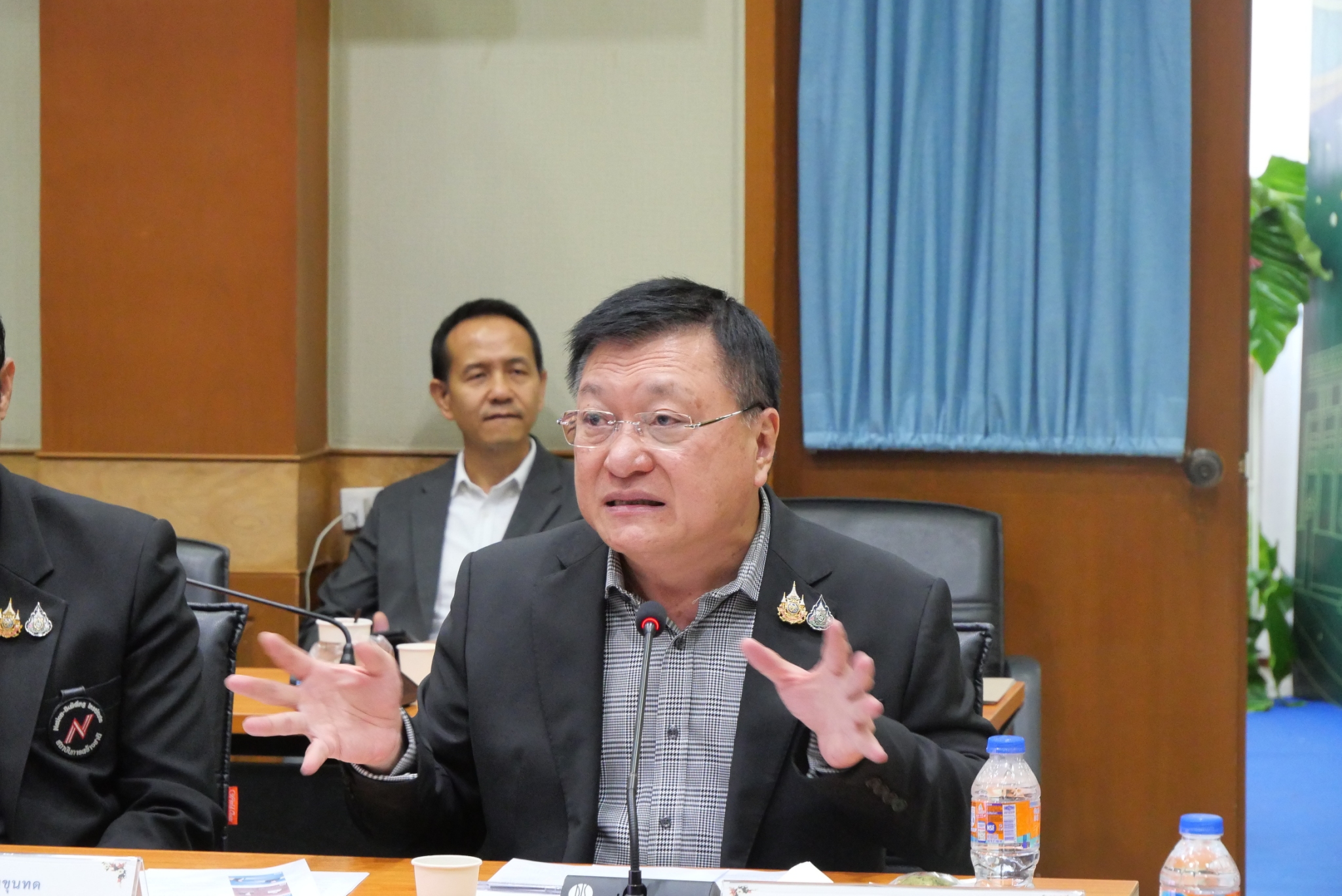 title - สำนักงานการปฏิรูปที่ดินเพื่อเกษตรกรรม ส.ป.ก. ต้อนรับคณะสถาบันการสร้างชาติ (สกสช.)&nbsp;Nation-Buliding Institute (NBI) ในการเข้าเยี่ยมหน่วยงานองค์กรของ ส.ป.ก.